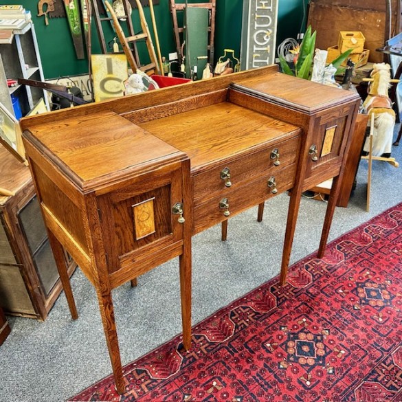 Arts and Crafts Side Table 2